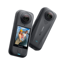 Insta360 X4 Air Standard Bundle