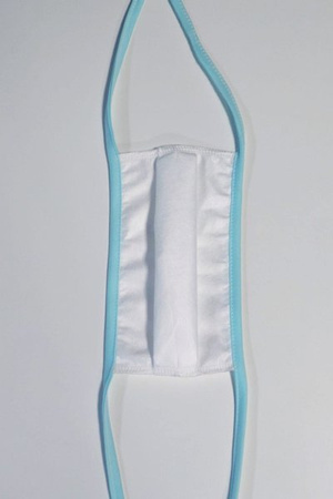 Becker Healthcare B3 - 3-layer FFP2 / N95 protective mask with strings