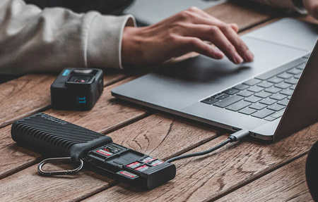 Czytnik kart pamięci PGYTECH CreateMate