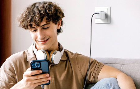 Ładowarka sieciowa | UGREEN 15326 | Nexode mini | USB-C | PD3.0 | QC4.0 | GaN | 30W | Biała