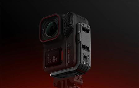Vertical-horizontal mount for the Insta360 Ace Pro 2 camera