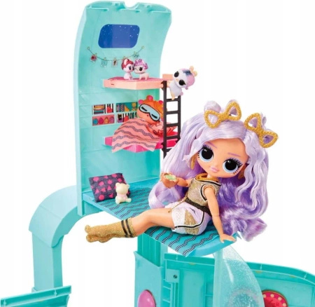 LOL Surprise OMG GLAM N' GO CAMPER 4in1 - fashionable camper for dolls