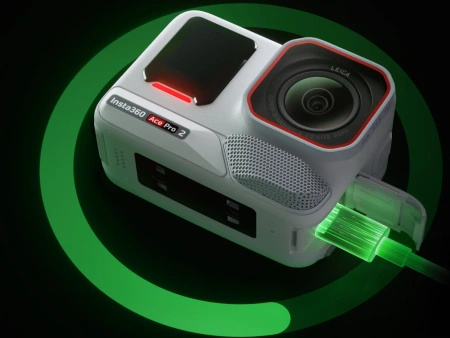 Insta360 Ace Pro 2 Arctic White Xplorer Bundle