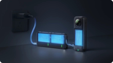 Insta360 X5 Utility Fast Charge Case | oryginalna 2-kanałowa ładowarka akumulatorów do kamery Insta360 X5